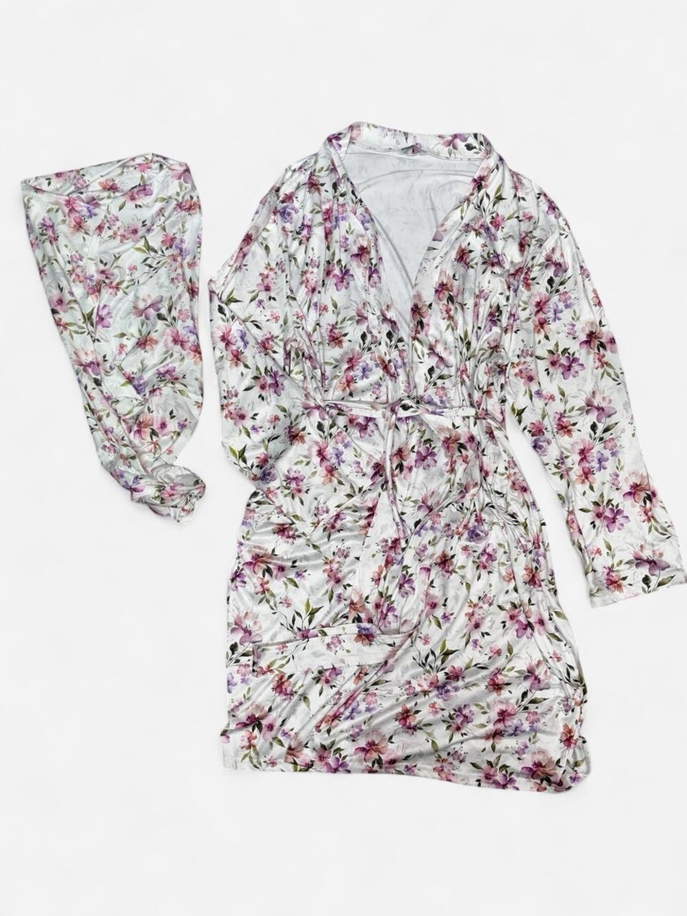 Mommy & Me Floral Robe, Swaddle, & Bow Matching Set